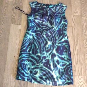 Beautiful light summer dress by Anne Klein 🍀